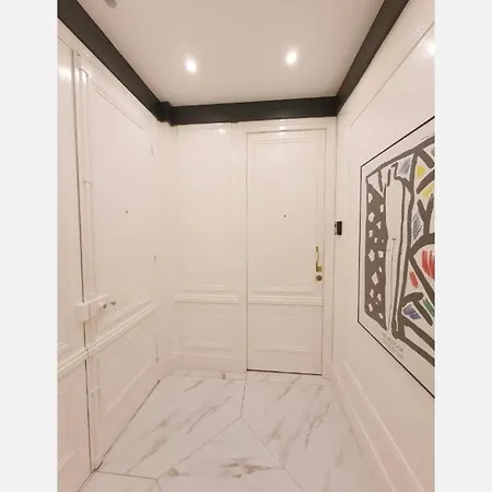 דירה Champs Elysee פריז