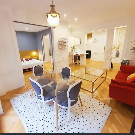 Champs Elysee דירה פריז