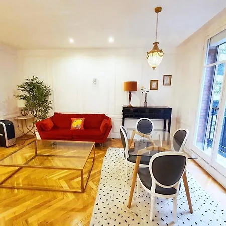 דירה Champs Elysee פריז